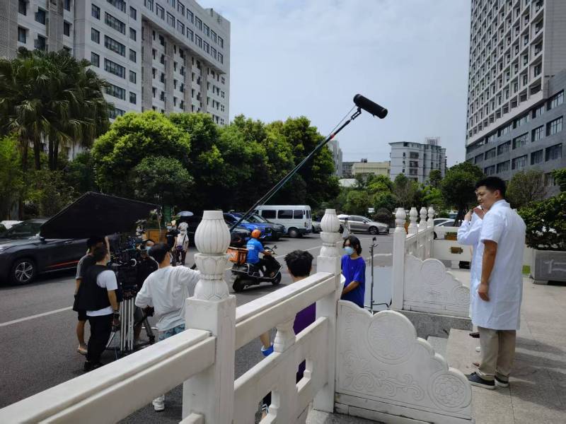 城口广告片拍摄公司低成本实现高规格制作的诀窍
